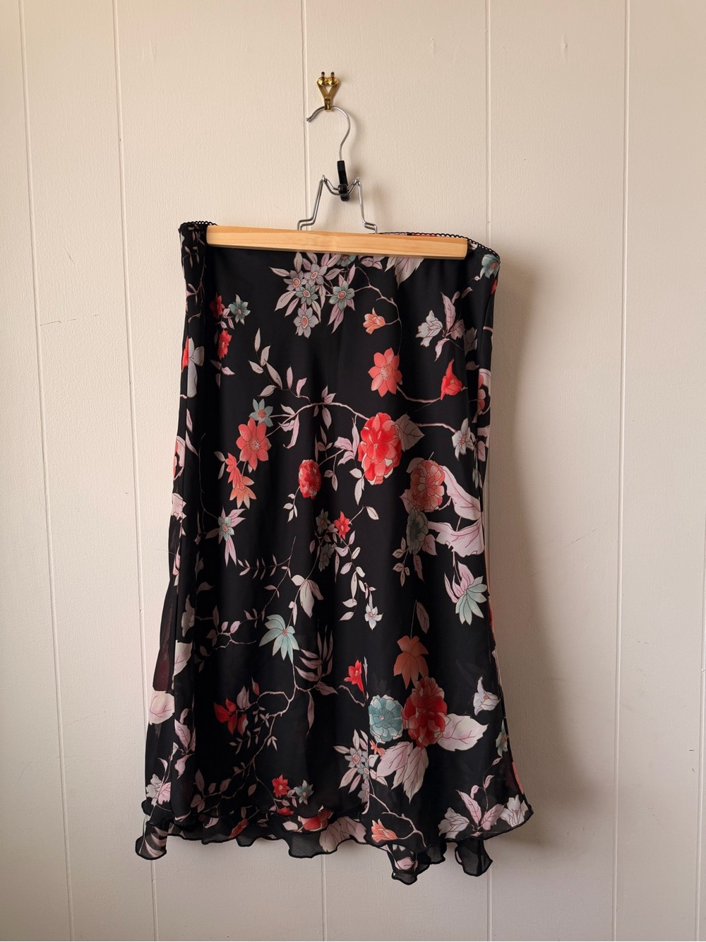 Vintage A-Line Midi Skirt in Black with Pink & Red Blooms